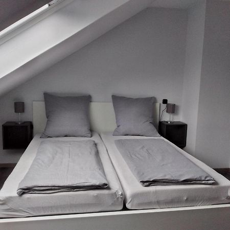 Ferienwohnung-Freuen บลังเคินไฮม์ ภายนอก รูปภาพ